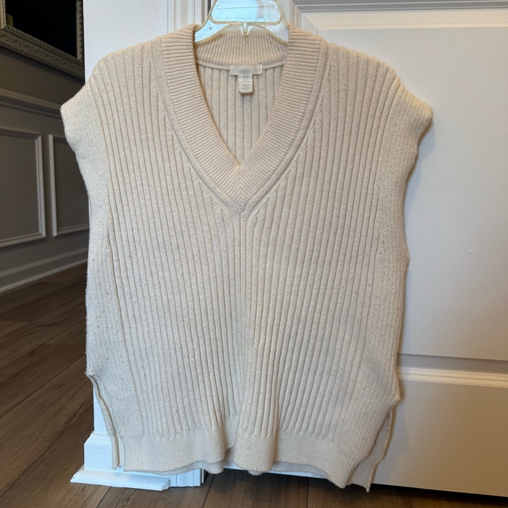 H&M Women's Cream Sweater Vest